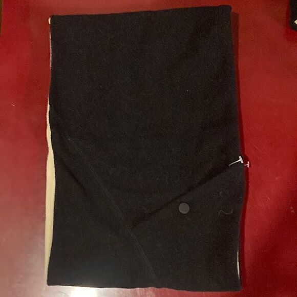 Free People Neck Warmer with Pocket - Picture 4 of 6